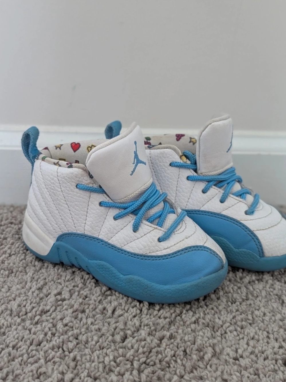 Nike Kids White and Light Blue Basketball Sneakers